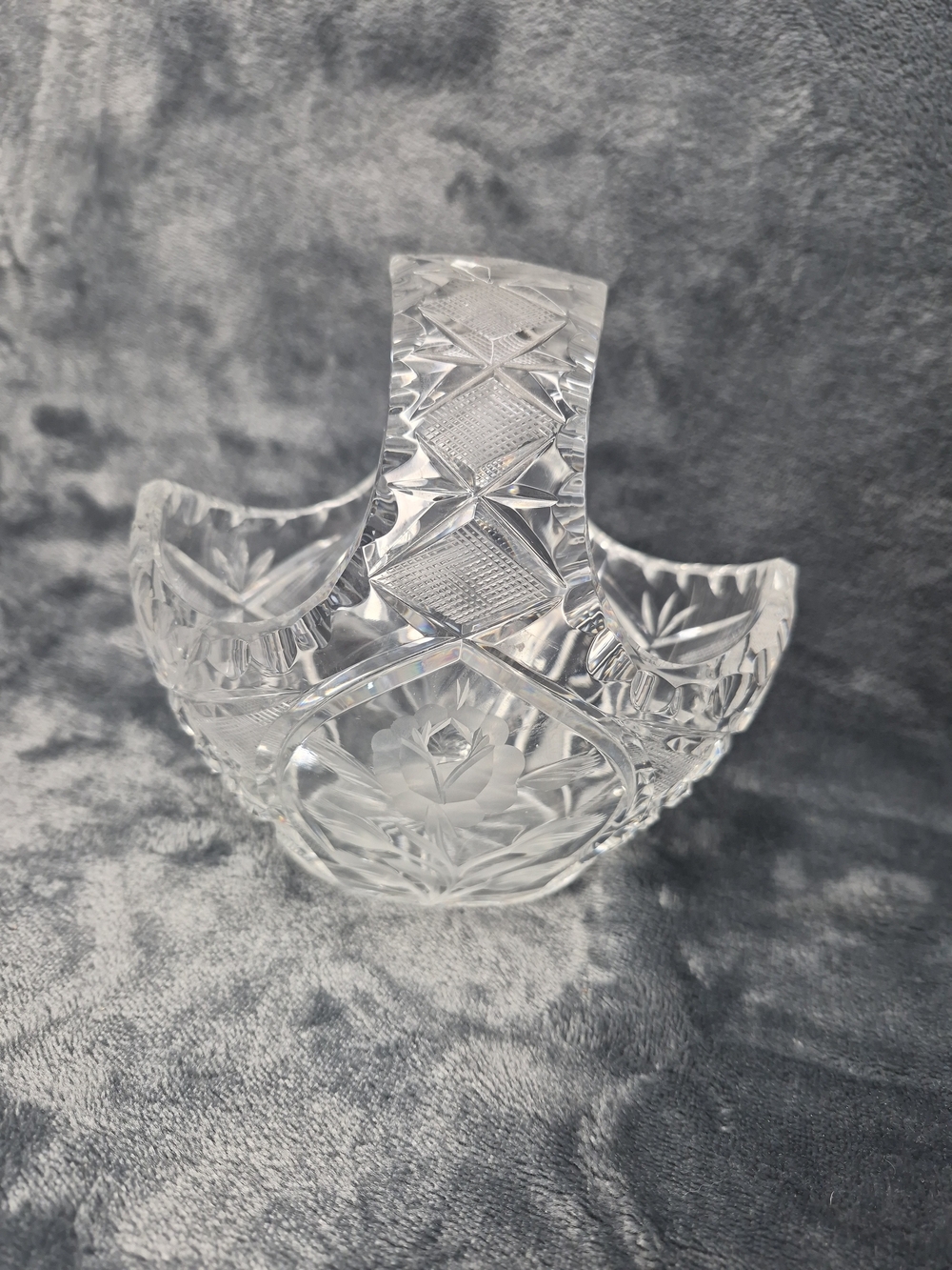 Glass basket Cut crystal Floral Etched Basket With Handle